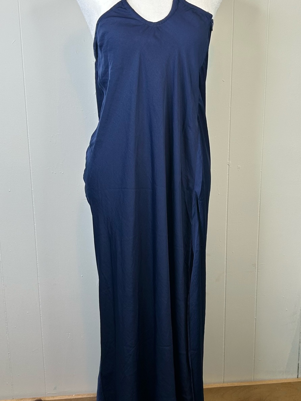 Free People Women’s Size Medium Open Back Halter Maxi Dress Blue 263